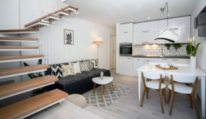 Отель Apartments Hugo  Сплит